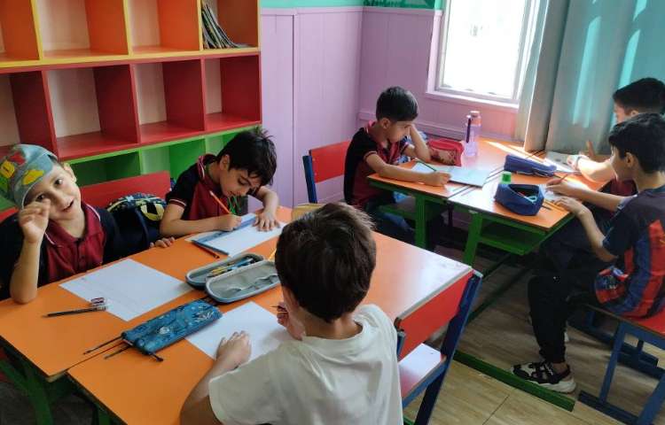 نقاشی شهر خیالی