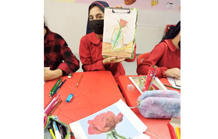 نقاشی مدادرنگی پایه ششم 1