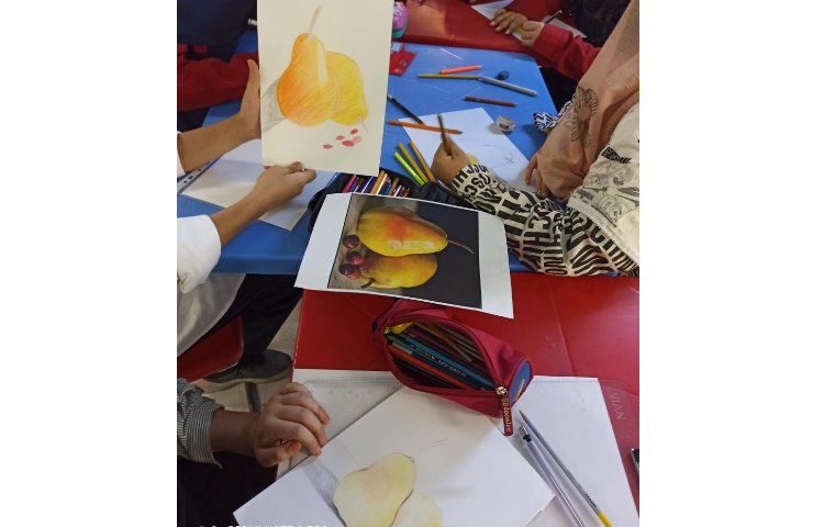 نقاشی مدادرنگی پایه ششم 3