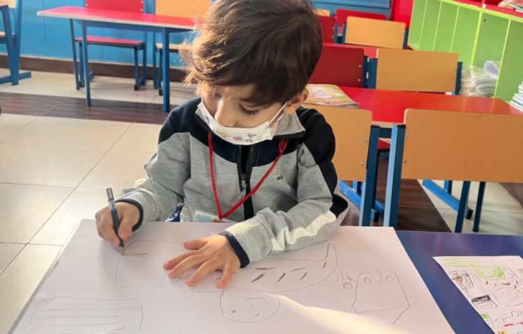 نقاشی مسابقه جان شما کیست 3