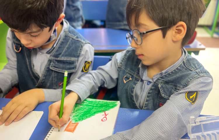 نقاشی منظره با مدادرنگی 1