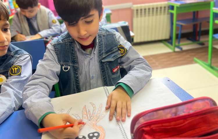 نقاشی منظره با مدادرنگی 2