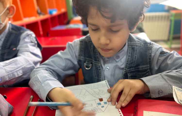 نقاشی منظره با مدادرنگی 28