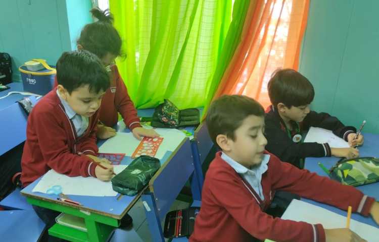 نقاشی نقشه گنج انجام شد 3