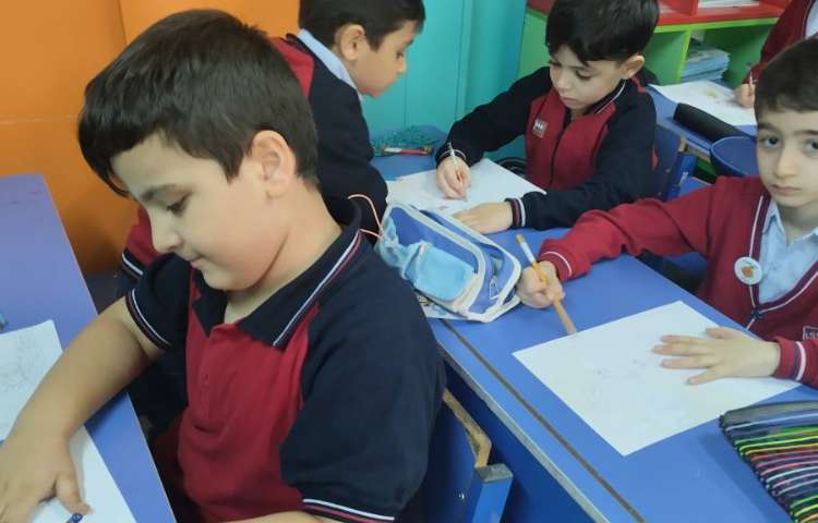 نقاشی نقشه گنج انجام شد 4