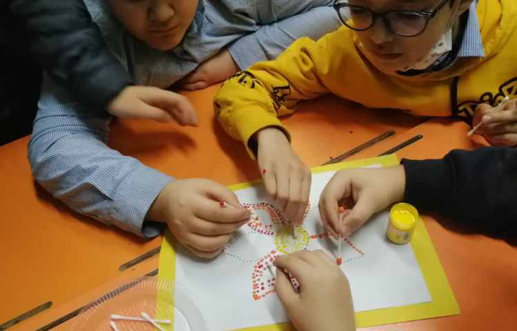 نقاشی نقطه ای، هفته علوم 8