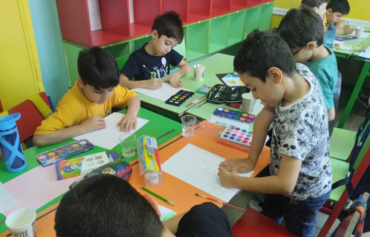 نقاشی هیولا با آبرنگ 1