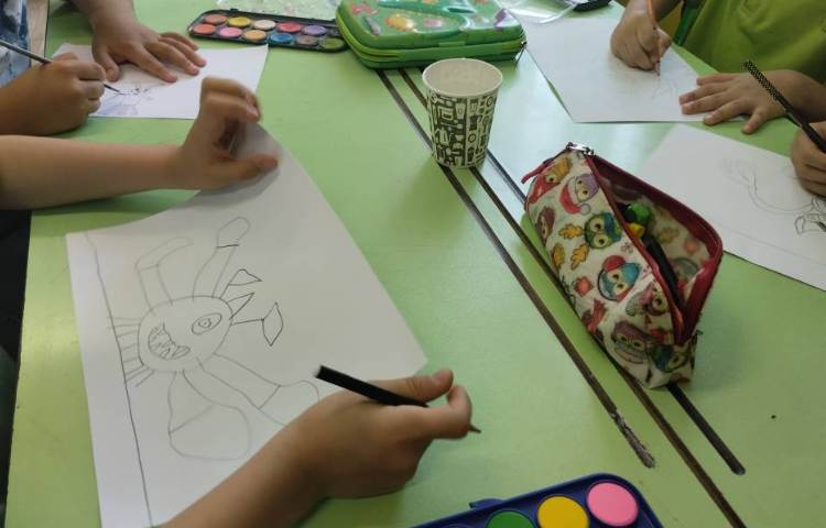 نقاشی هیولا با آبرنگ 4