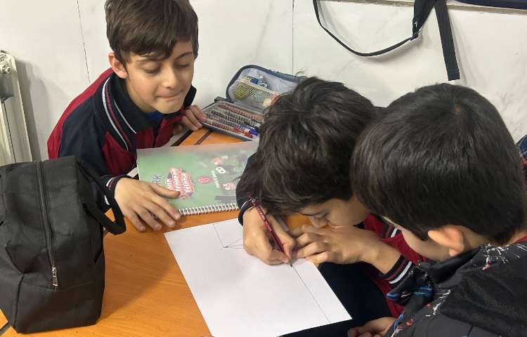 نقاشی Summer Camp و توضیحِ آن در کلاس زبان 2