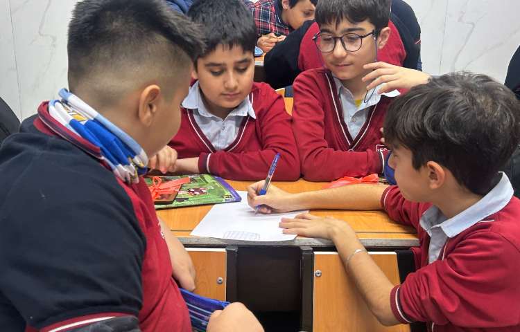 نقاشی Summer Camp و توضیحِ آن در کلاس زبان 3