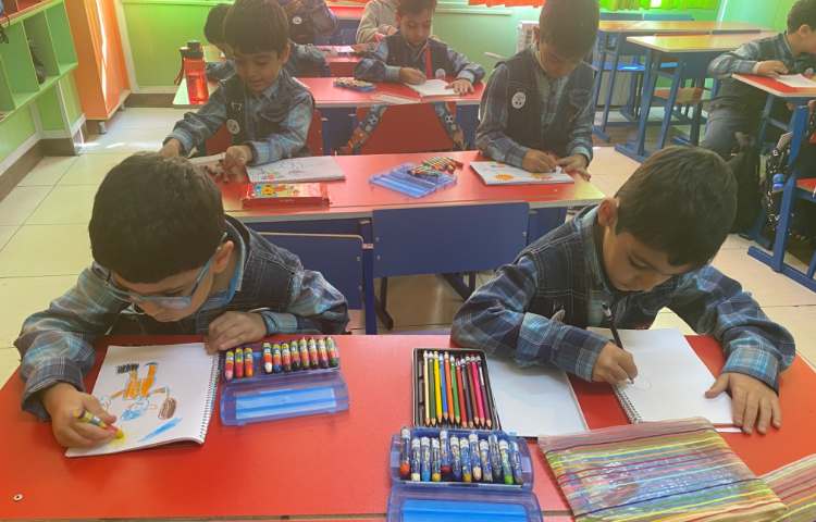 :نقاشی پسر، بستنی، بادبادک با حرف ب، کلاس گیلاس