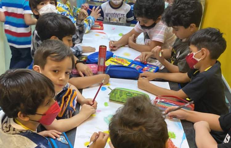 :نقاشی کار گروهی، کلاس پرتقال 1