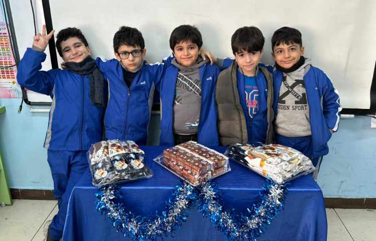 نقاشی کوه و تولد بهمن ماهی ها 2