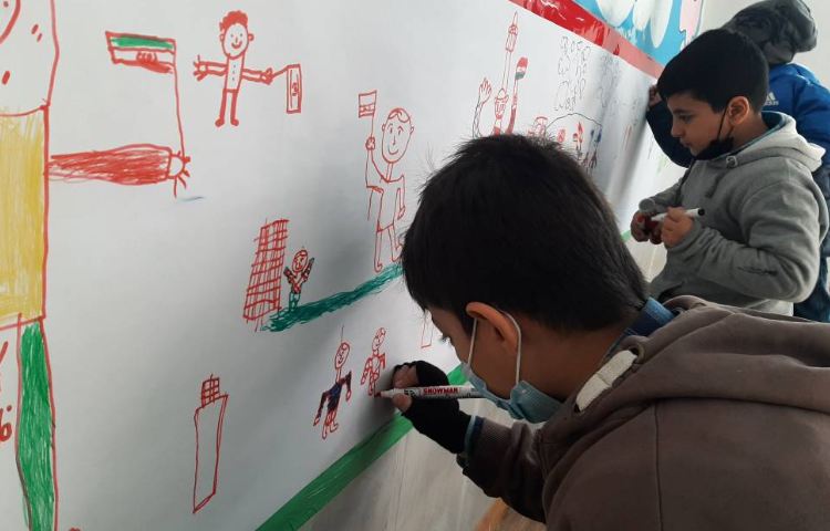 :نقاشی گروهی، به مناسبت گرامیداشت هفته دانش آموز 3