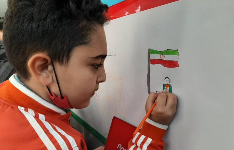 :نقاشی گروهی، به مناسبت گرامیداشت هفته دانش آموز 4