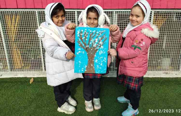 نقاشی گروهی 4