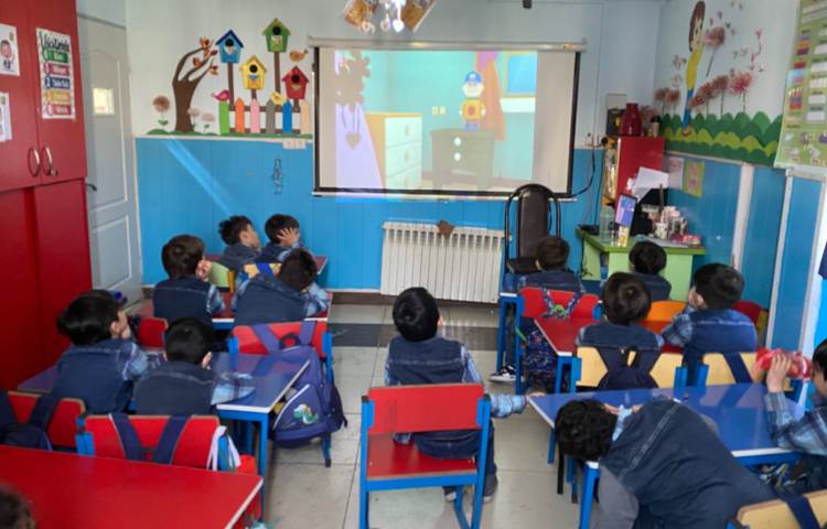 :نقد فیلم، کلاس قاصدک 1