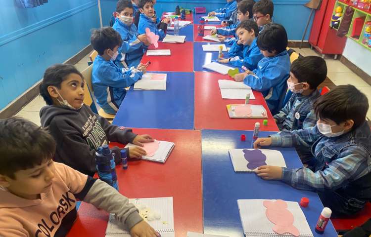 :نقد و انیمیشن، و کاردستی فیل، کلاس قاصدک 5