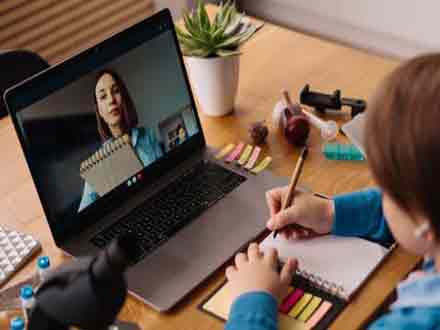 آموزش مجازی و آینده‌ی دانش‌آموز