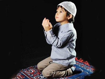 نقش خانواده در دینداری فرزندان چیست؟