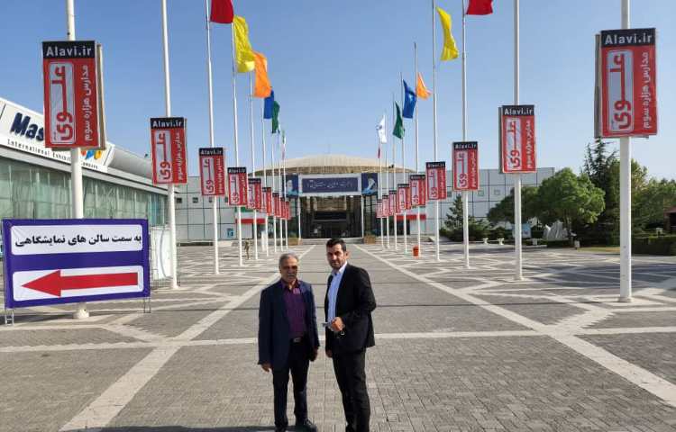 نمایشگاه دستاورد های مدارس غیر دولتی 4