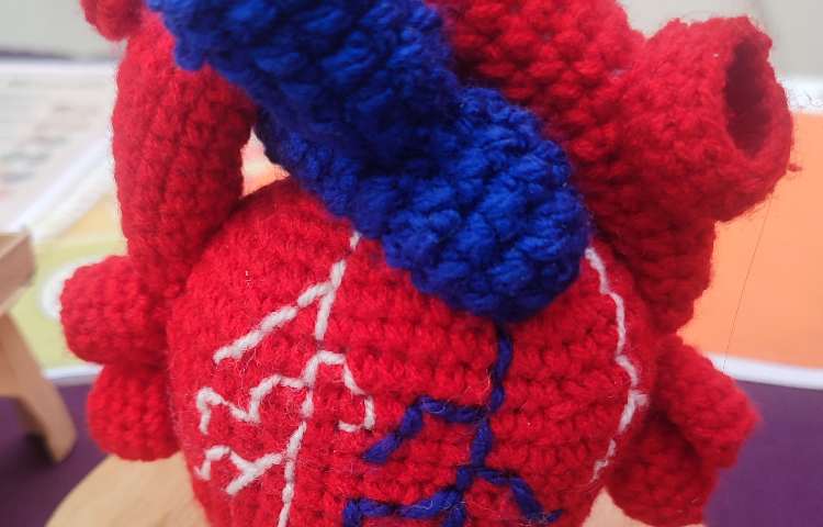 نمایشگاه دست سازه های آموزشی و فوق برنامه نیمسال اول 1