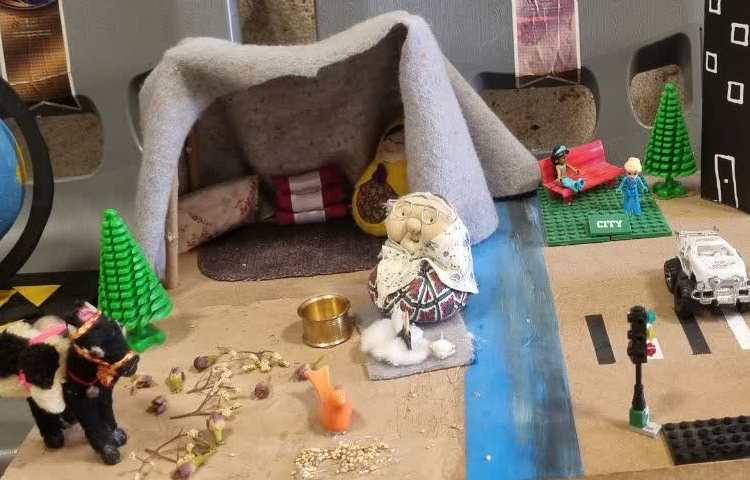 نمایشگاه دست سازه های دانش آموزی 6