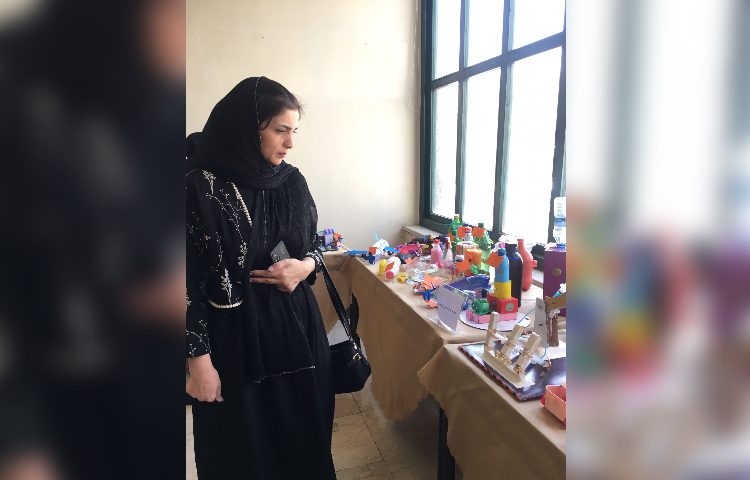 نمایشگاه دست سازه های هنری و پژوهشی 3