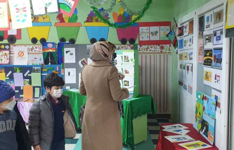 نمایشگاه فعالیت های فوق برنامه (هفته علوم، هنر و خلاقیت، رایانه) 6