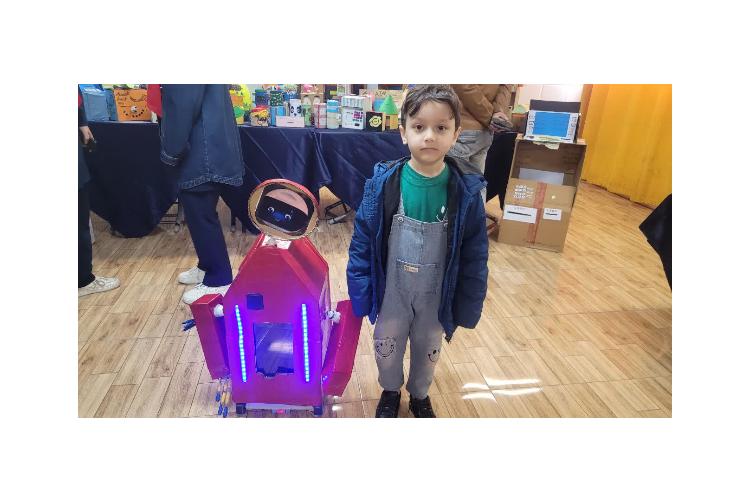 نمایشگاه فوق برنامه ها 4