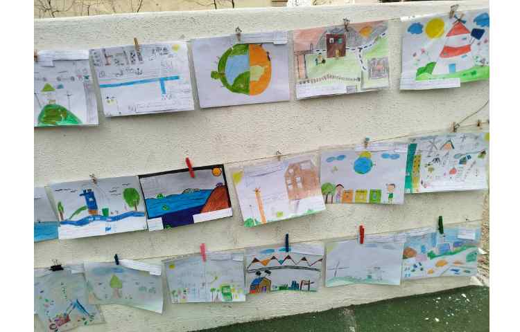 نمایشگاه نقاشی دانش آموزان 10