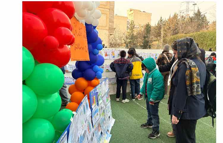 نمایشگاه نقاشی دانش آموزان 23