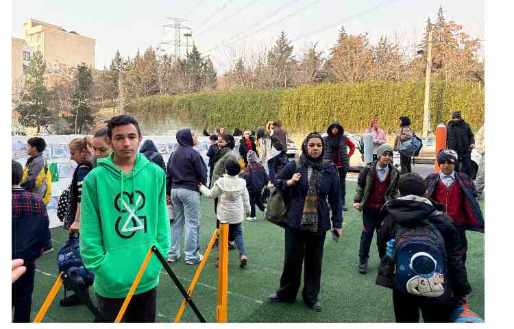 نمایشگاه نقاشی دانش آموزان 6