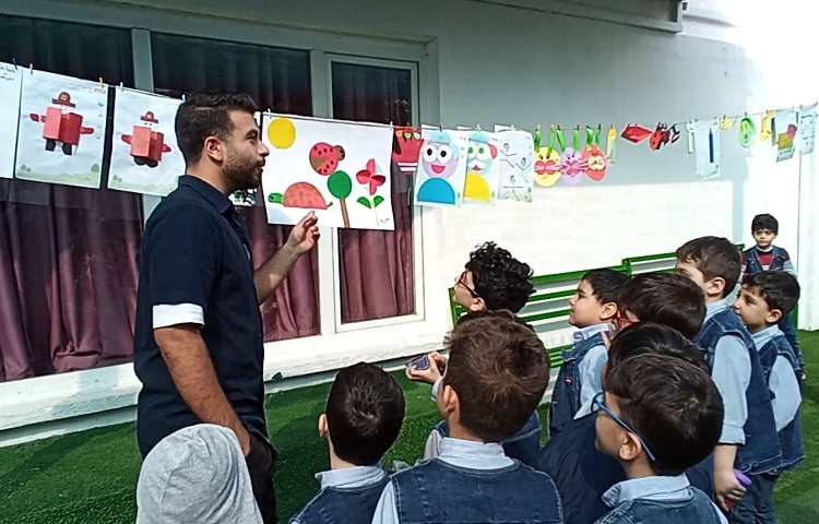 نمایشگاه هنرمندان کوچک به مناسبت روز هنرمند 2