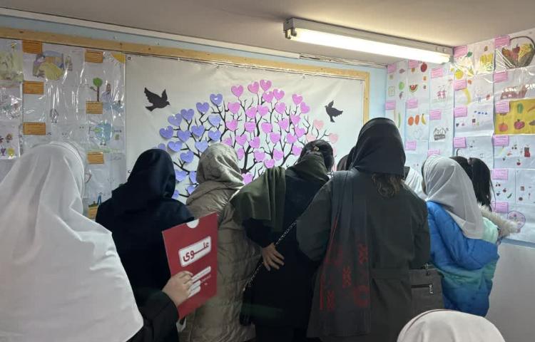 نمایشگاه پویای کلاس های فوق برنامه 10