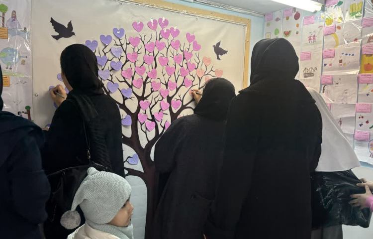 نمایشگاه پویای کلاس های فوق برنامه 6