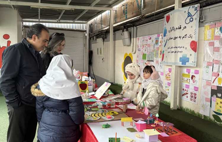 نمایشگاه پویای کلاس های فوق برنامه 7