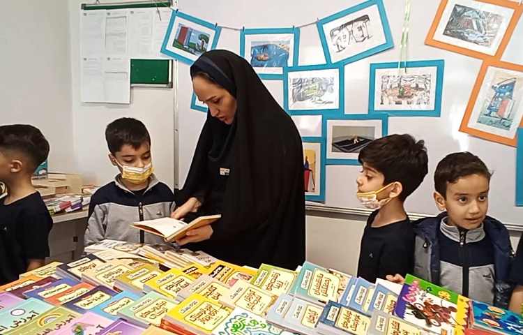 نمایشگاه کتاب 1