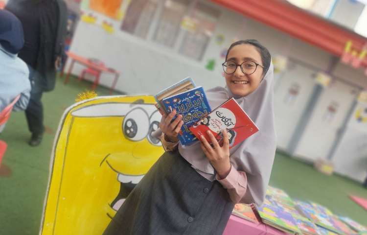 نمایشگاه کتاب 14