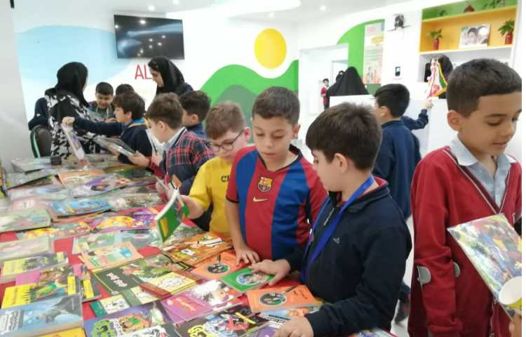 نمایشگاه کتاب 15