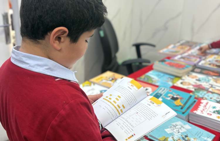 نمایشگاه کتاب 8