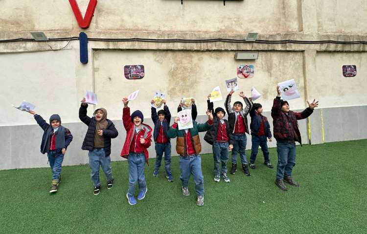 نمایش خلاق حرکت حیوانات در حیاط جهت تثبیت نشانه ح 7