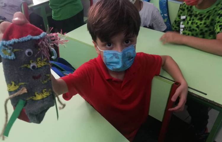 نمایش خلاق و کاردستی عروسک با جوارب 5