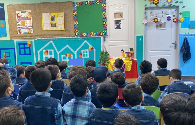 :نمایش خلاق، کلاس قاصدک 3