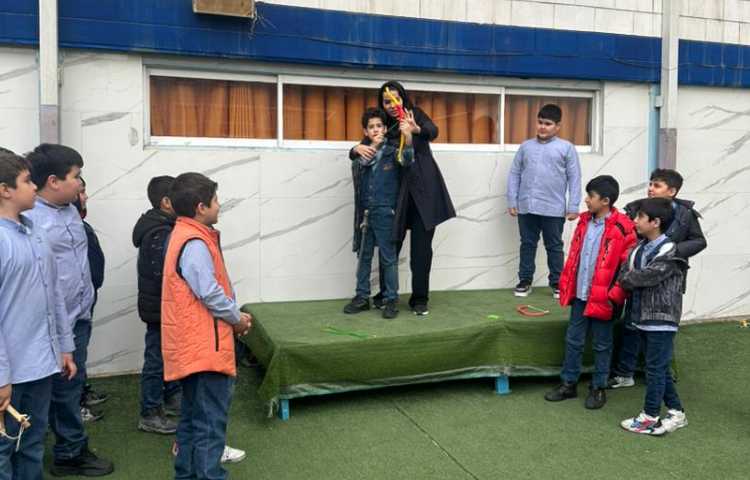 نمایش درس ارش کمانگیر فارسی 1