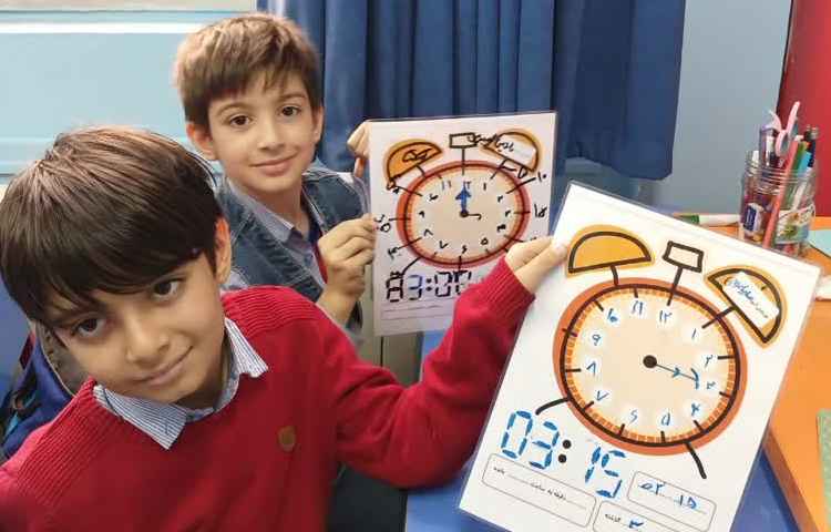 نمایش ساعت و دقیقه 3