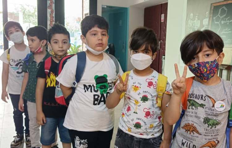 :نمایش شاد و موزیکال نیم وجبی، کلاس بادبادک 2