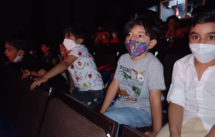 :نمایش شاد و موزیکال نیم وجبی، کلاس بادبادک 5