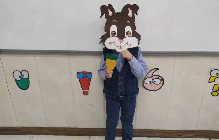 نمایش مدرسه خرگوش ها / زنگ فارسی 1