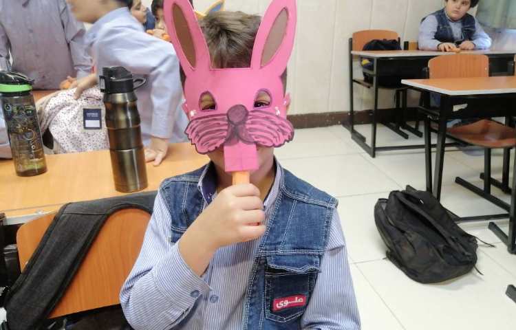 نمایش مدرسه خرگوش ها / زنگ فارسی 2